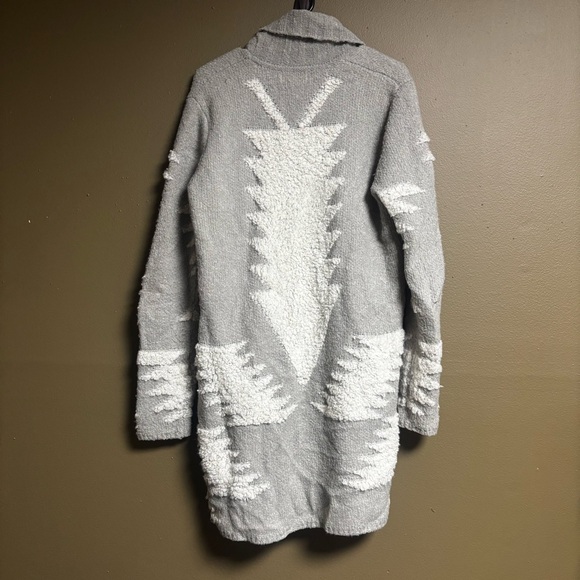 Braeve Evereve Wool Blend Long Open Aztec Cardigan in Gray and White size Large - Picture 2 of 6